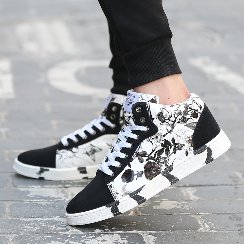 รองเท้าแฟชั่นอินเทรนด์