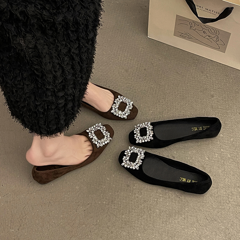 รองเท้าคัทชูผู้หญิงส้นเตี้ย ใส่สบาย มีขนาด35-40