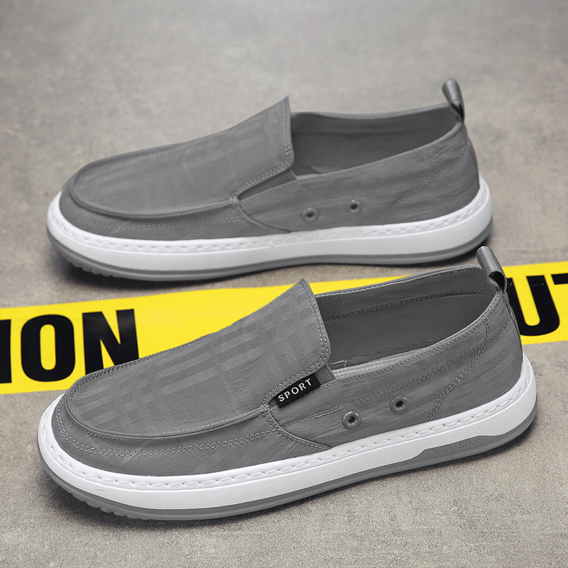 รองเท้าผ้าใบผู้ชายใส่สบาย รองเท้าผ้าใบชาย ใส่เที่ยว มีขนาด39-44