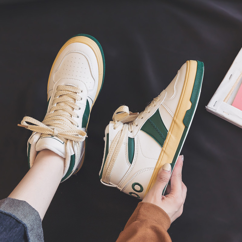 รองเท้าผ้าใบผู้หญิง ใส่สบาย รองเท้าผ้าใบใส่เที่ยวผู้หญิง มีSIZE 35 36 37 38 39 40