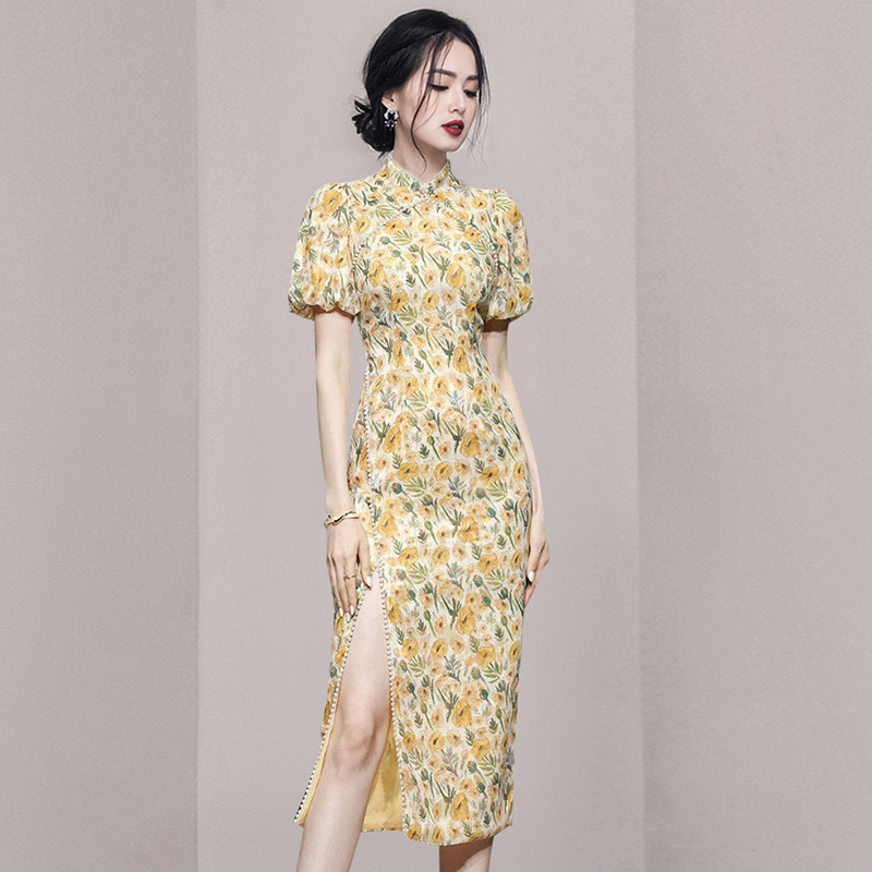 ชุดเดรสยาวสวยๆ สไตล์เกาหลี มีขนาด S M L XL สนใจทักแชท