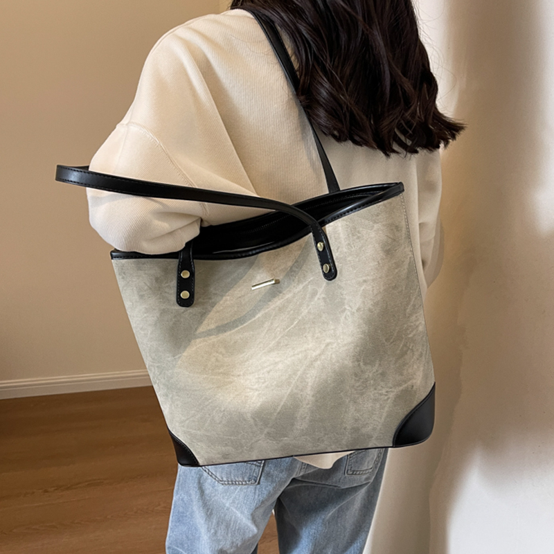 กระเป๋าผู้หญิงสวยๆ กระเป๋าสะพายข้างผู้หญิง กระเป๋าแบรนด์COOL BAG