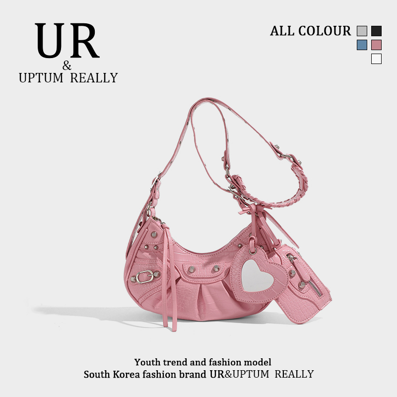 กระเป๋าผู้หญิงสวยๆ กระเป๋าสะพายข้างผู้หญิง กระเป๋าแบรนด์ BEAR BAG กระเป๋าหมีสุดคิ้ว!