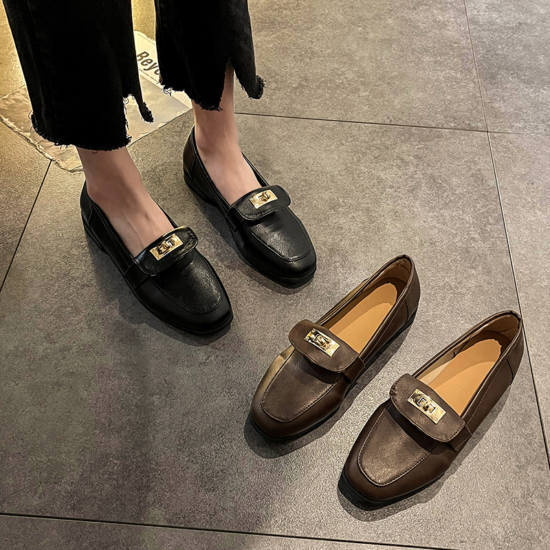 รองเท้าคัทชูผู้หญิงส้นเตี้ย ใส่สบาย มีขนาด35-40