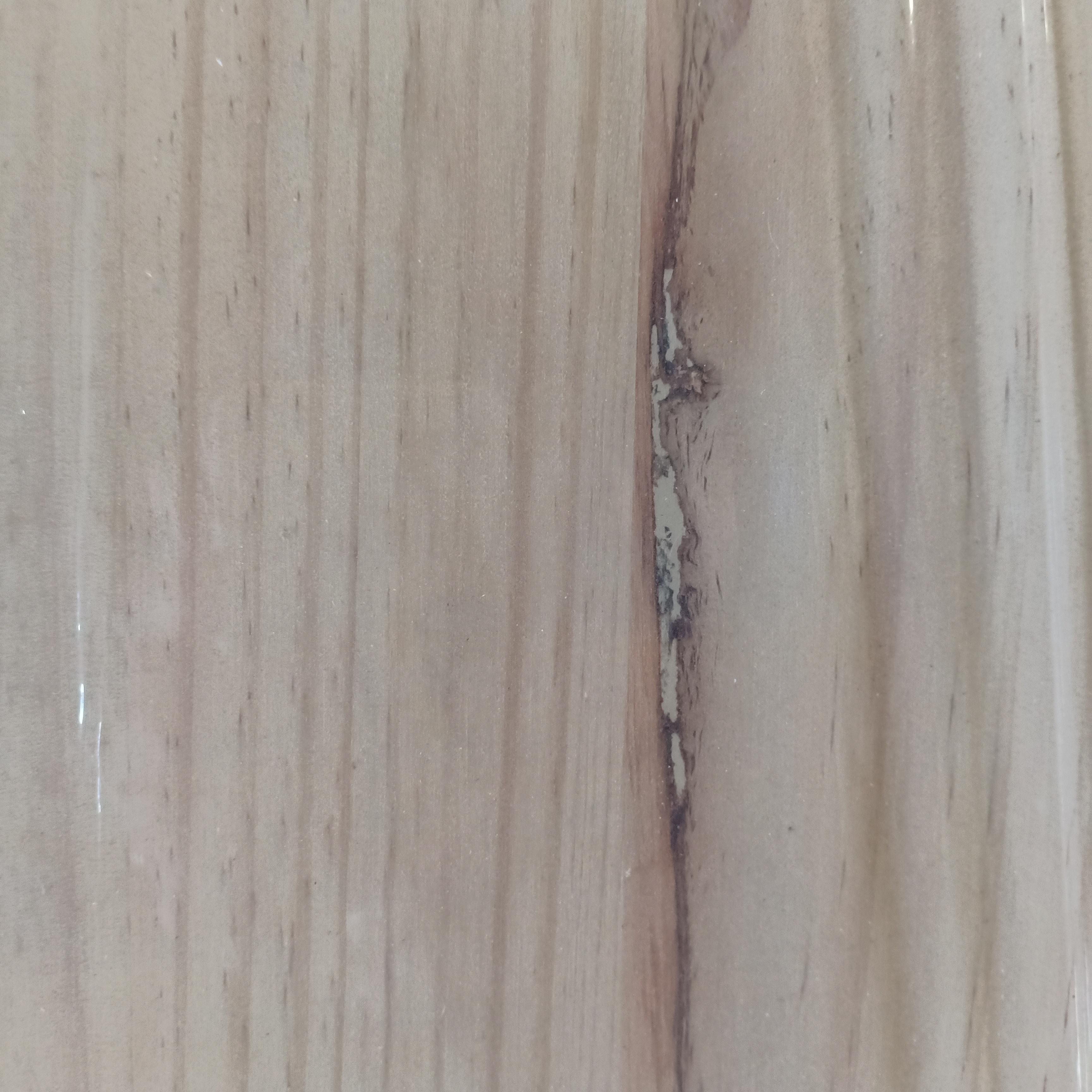 แผ่นไม้สนเรดิเอต้า (มีตา) หนา 10 มม.