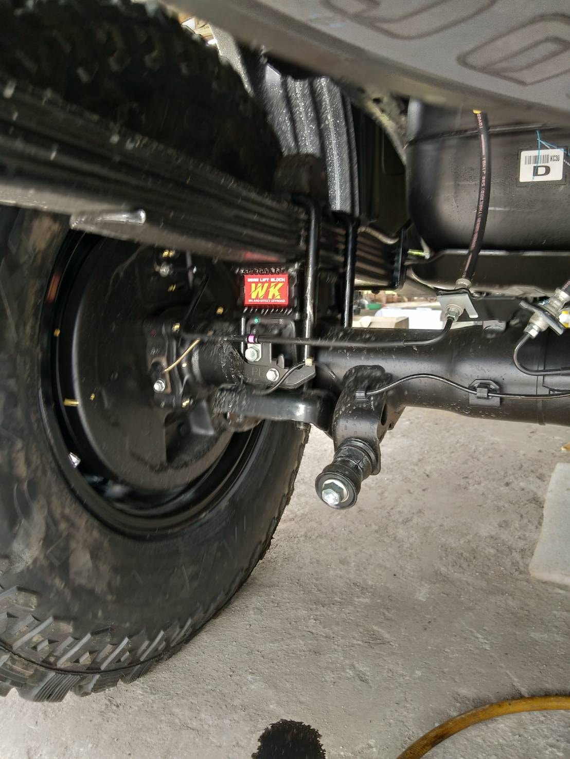 ก้อนรองเพลาหลังปรับองศา WK Rear Lift Block