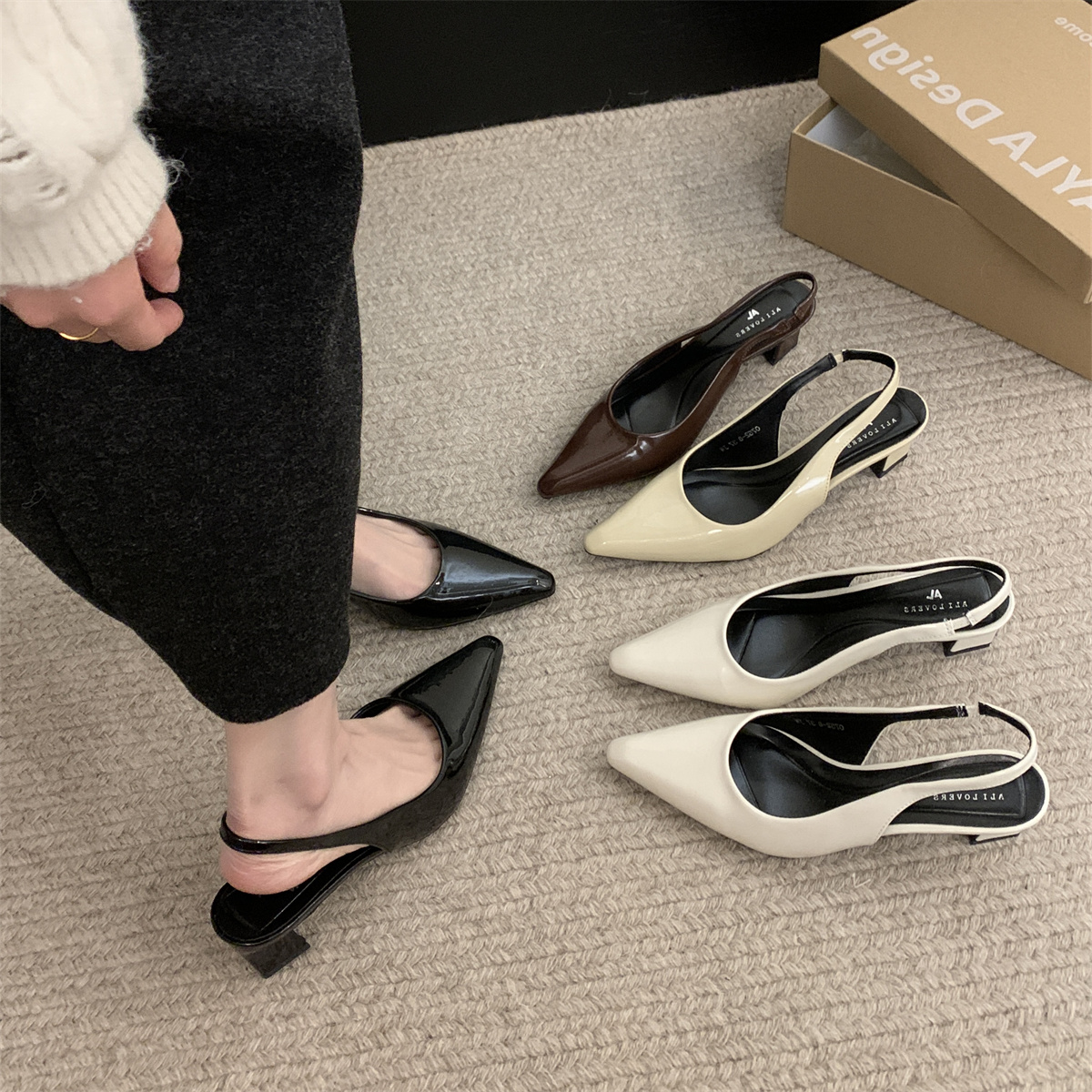 รองเท้าคัทชูผู้หญิงส้นเตี้ย ใส่สบาย มีขนาด35-43