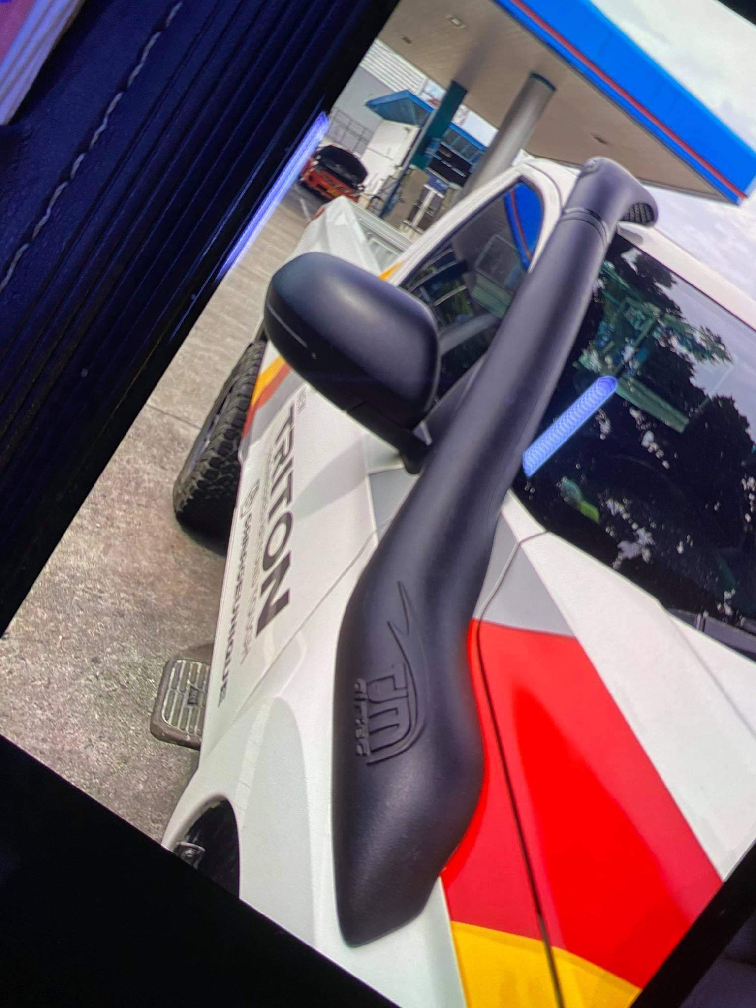 #สน็อกเกิ้ลทรงครอส new TRITON