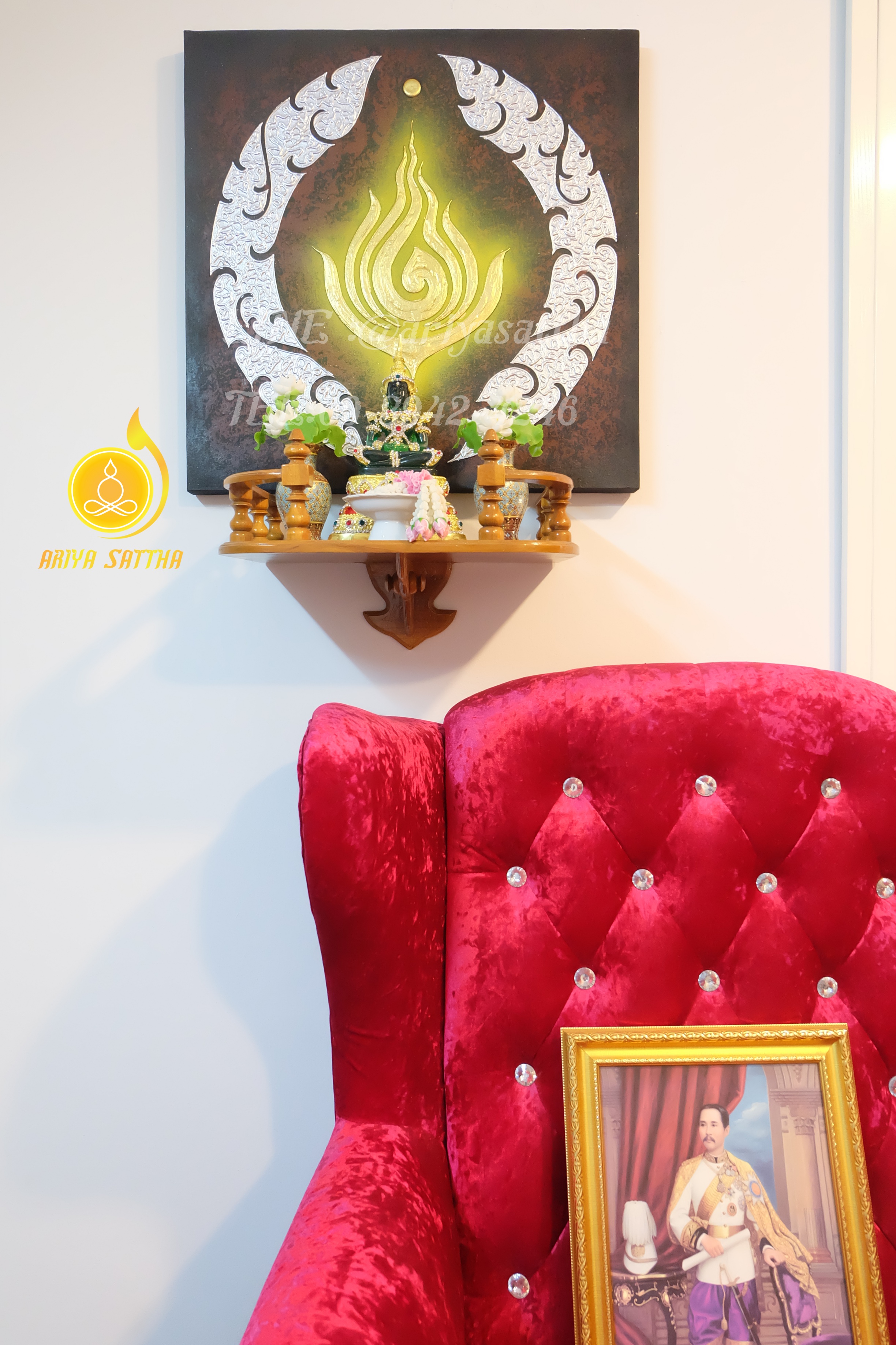 ภาพมงคล ดอกบัว ขนาด 60x60 cm.ตกแต่งบ้าน ห้องพระ ของขวัญขึ้นบ้านใหม่ งาน handmade ภาพวาดปิดทองแต่งผนังบ้าน คอนโด