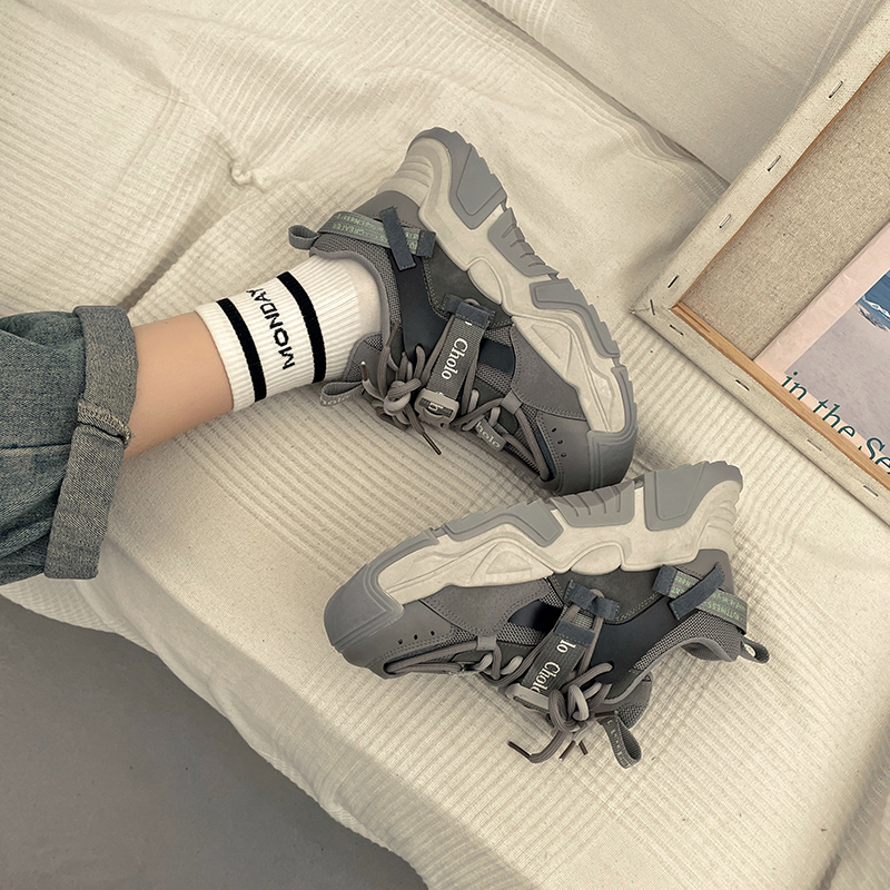 รองเท้าผ้าใบผู้หญิง ใส่สบาย รองเท้าผ้าใบใส่เที่ยวผู้หญิง มีSIZE 35 36 37 38 39 40