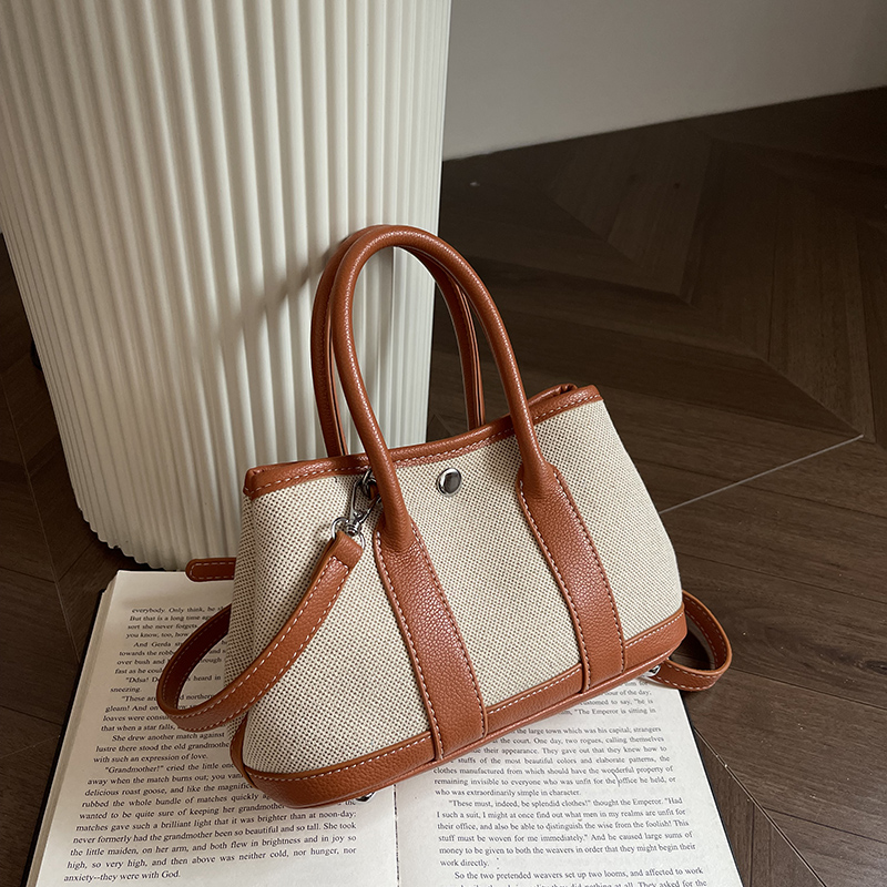 กระเป๋าผู้หญิงสวยๆ กระเป๋าสะพายข้างผู้หญิง กระเป๋าแบรนด์COOL BAG