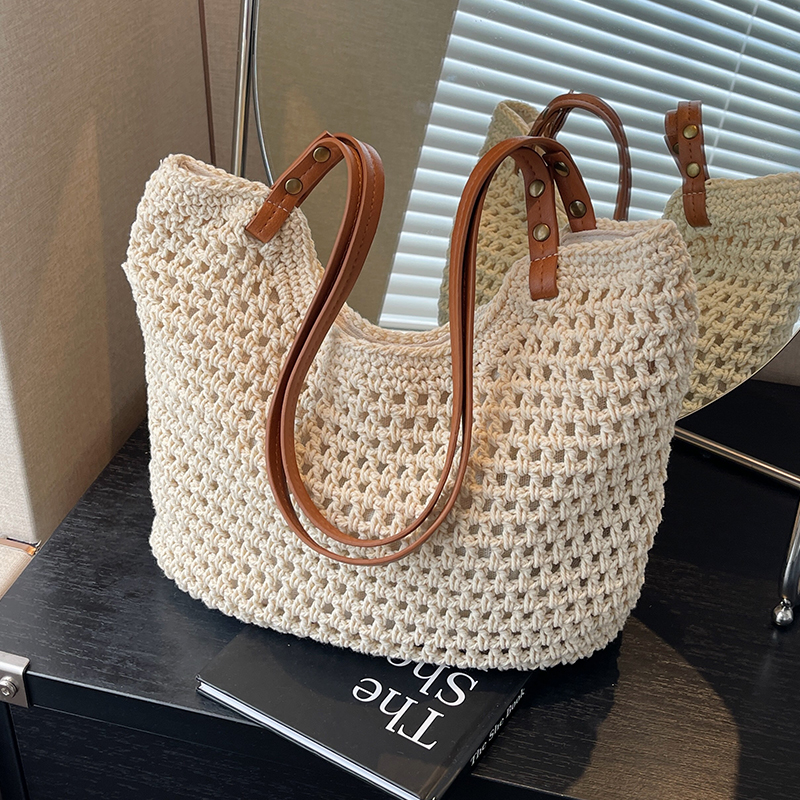 กระเป๋าผู้หญิงสวยๆ กระเป๋าสะพายข้างผู้หญิง กระเป๋าแบรนด์COOL BAG