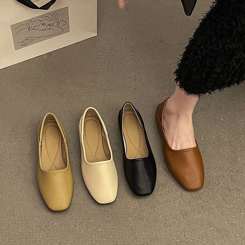 รองเท้าคัทชูผู้หญิงส้นเตี้ย ใส่สบาย มีขนาด35-40