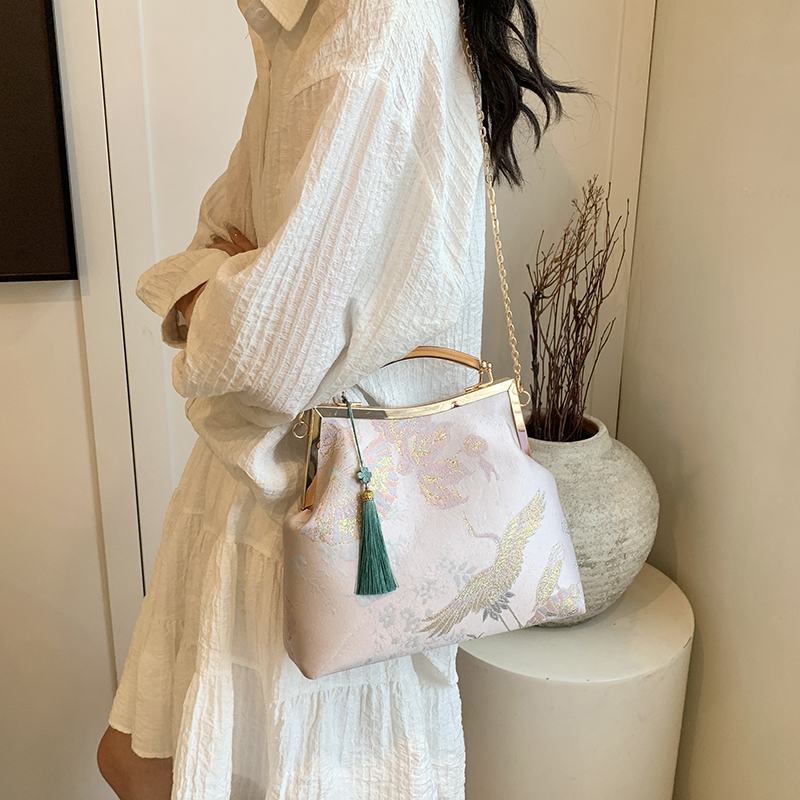 กระเป๋าผู้หญิงสวยๆ กระเป๋าสะพายข้างผู้หญิง กระเป๋าแบรนด์COOL BAG