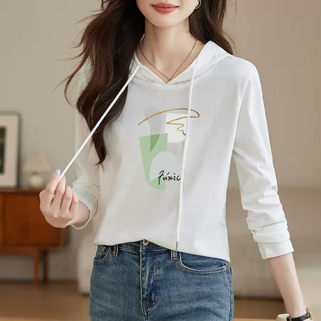 เสื้อยืดแขนยาว มีฮู้ด มีขนาด S M L XL สนใจทักแชท