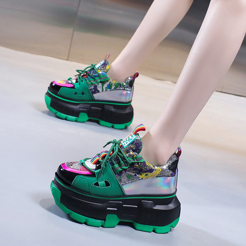 รองเท้าผ้าใบผู้หญิง ใส่สบาย รองเท้าผ้าใบใส่เที่ยวผู้หญิง มีSIZE 35 36 37 38 39 40