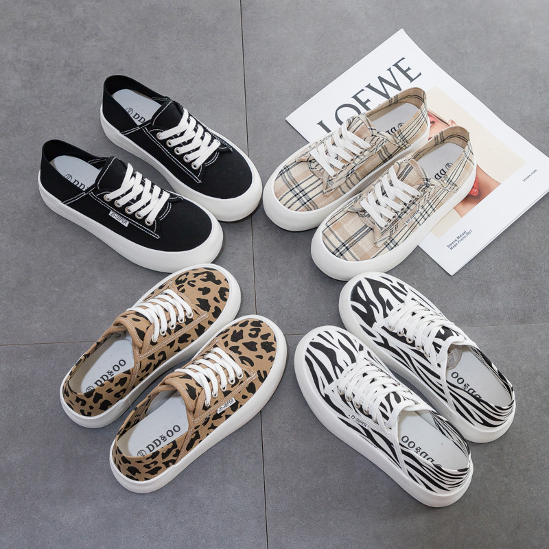 รองเท้าผ้าใบผู้หญิง ใส่สบาย รองเท้าผ้าใบใส่เที่ยวผู้หญิง มีSIZE 35 36 37 38 39 40