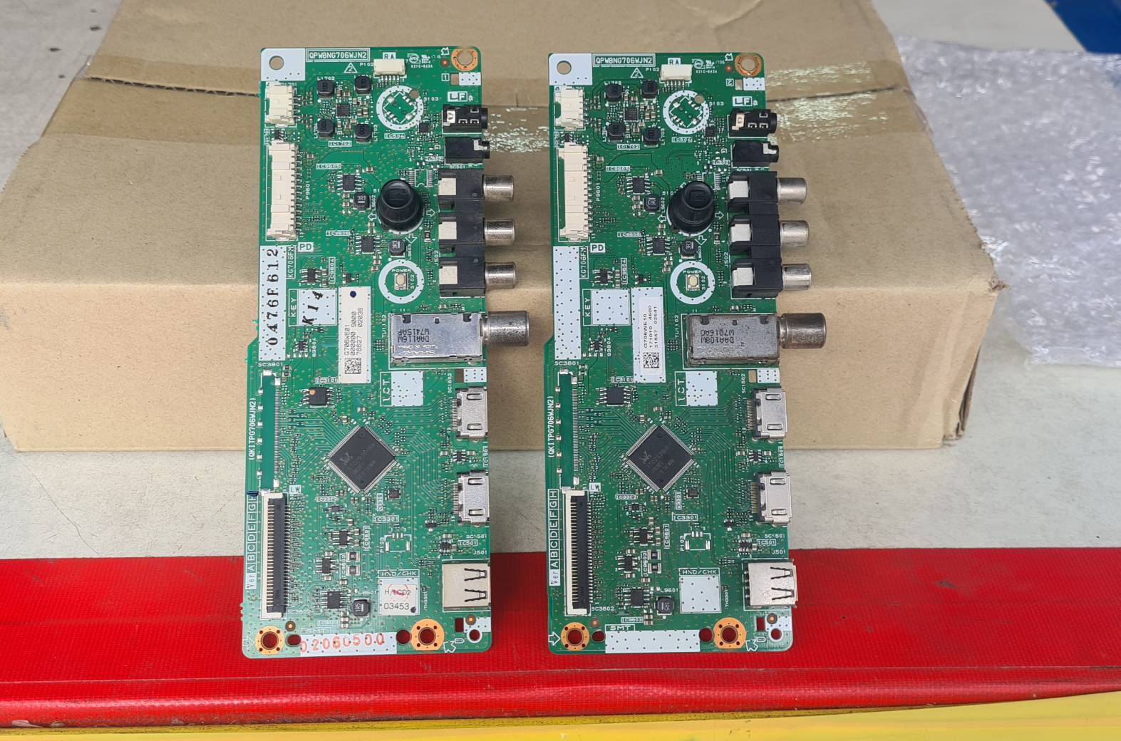 Main Board SHARP LC-32LE280X : QPWBNG706WJN2