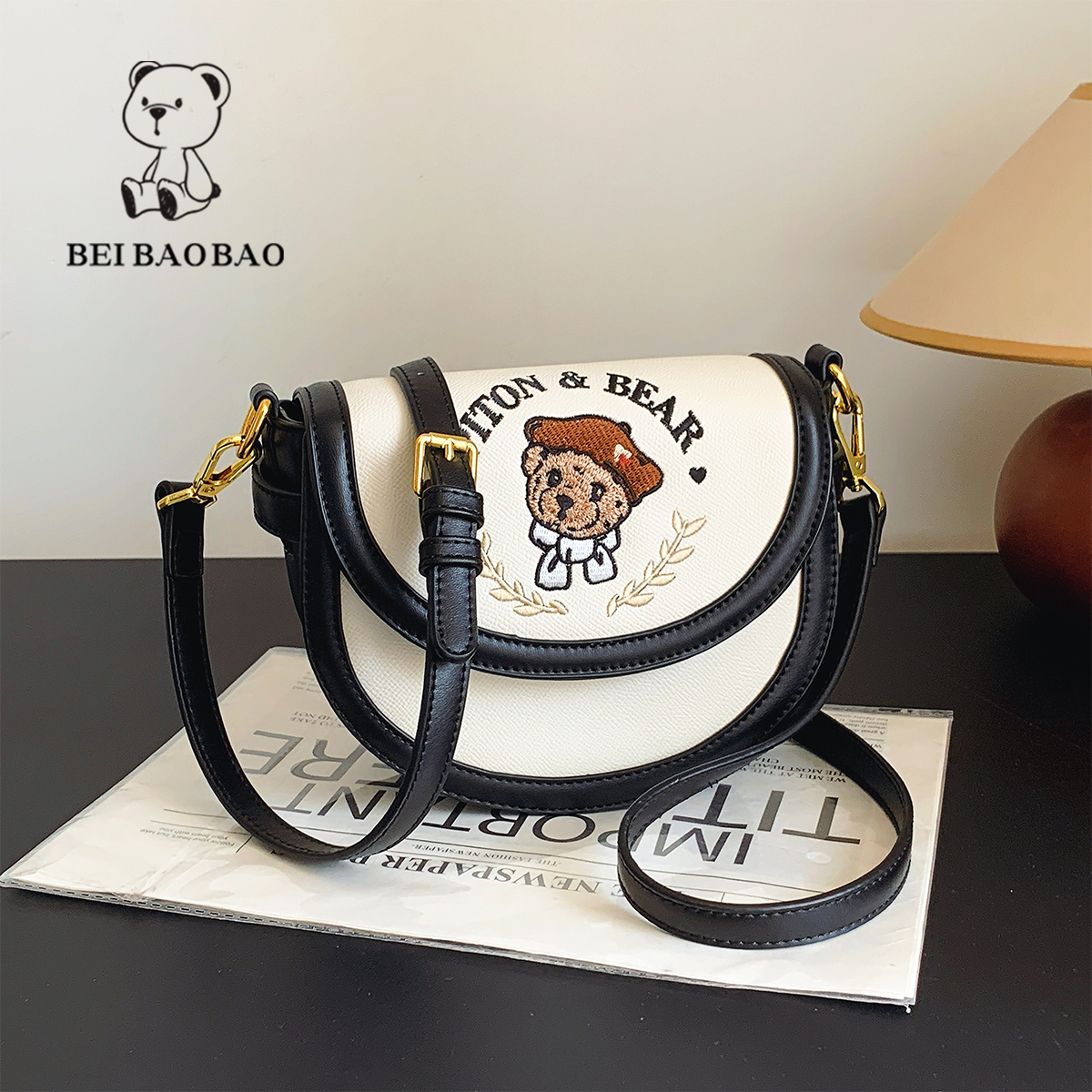 กระเป๋าผู้หญิงสวยๆ กระเป๋าสะพายข้างผู้หญิง กระเป๋าแบรนด์ BEAR BAG กระเป๋าหมีสุดคิ้ว!