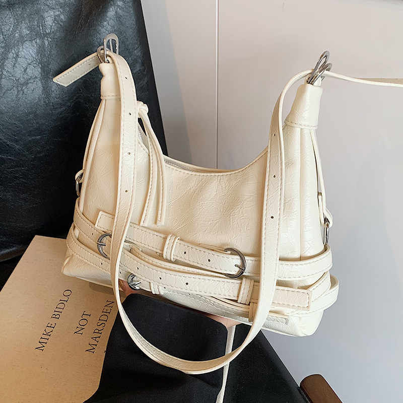 กระเป๋าผู้หญิงสวยๆ กระเป๋าสะพายข้างผู้หญิง กระเป๋าแบรนด์COOL BAG