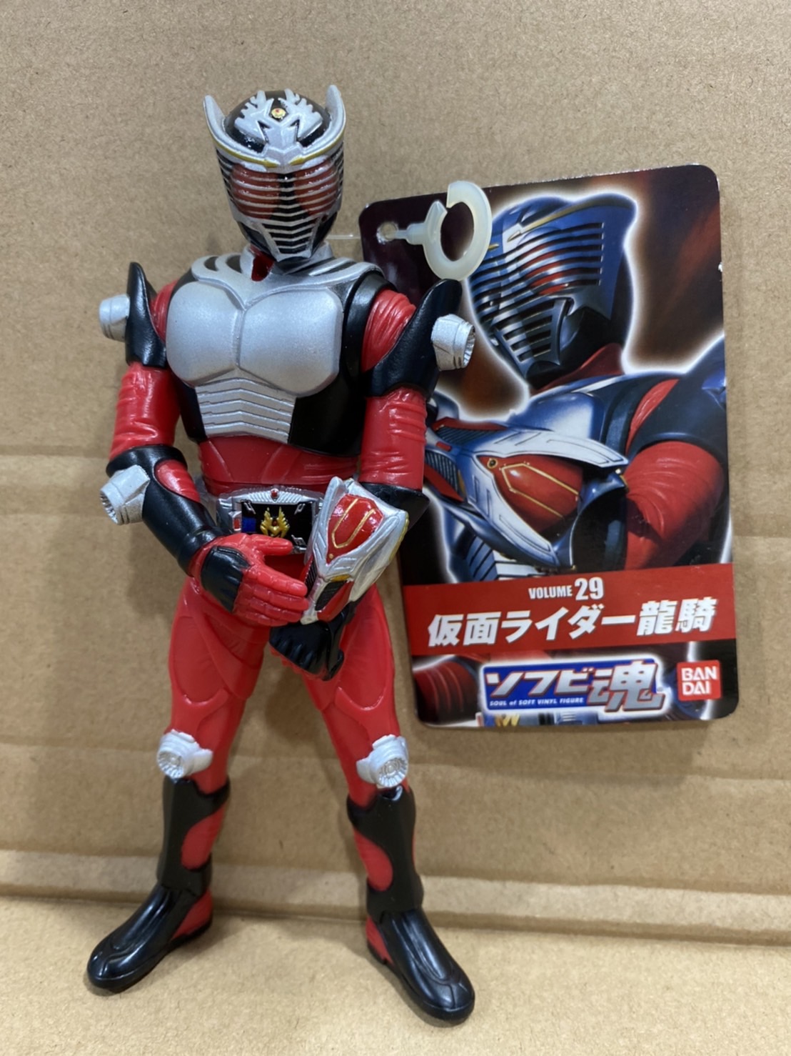 SOUL OF SOFT VINYL FIGURE KAMEN RIDER RYUKI ราคารวมค่าส่ง EMS แล้ว
