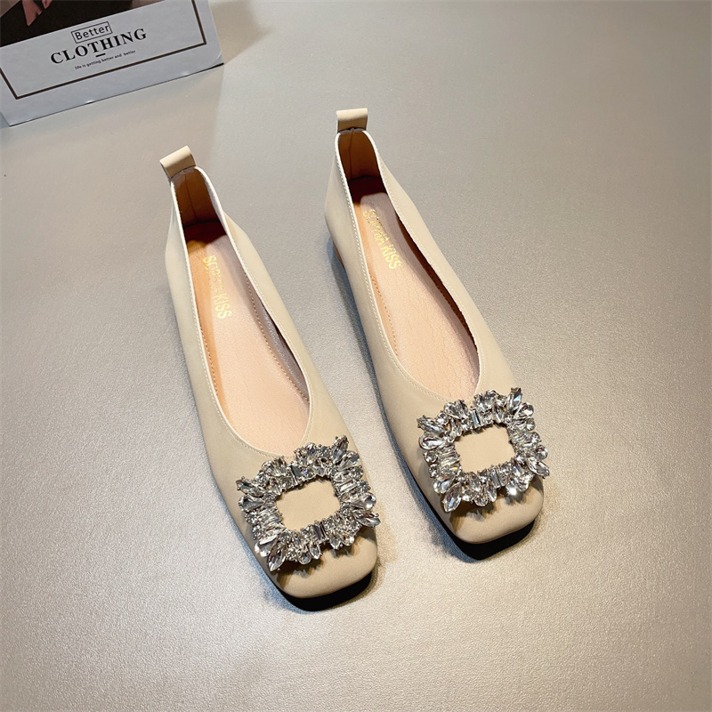 รองเท้าคัทชูผู้หญิงส้นเตี้ย ใส่สบาย มีขนาด35-40
