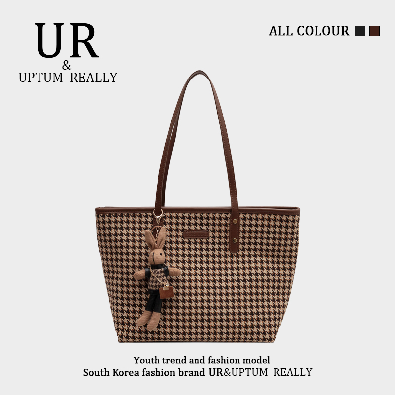กระเป๋าผู้หญิงสวยๆ กระเป๋าสะพายข้างผู้หญิง กระเป๋าแบรนด์ BEAR BAG กระเป๋าหมีสุดคิ้ว!