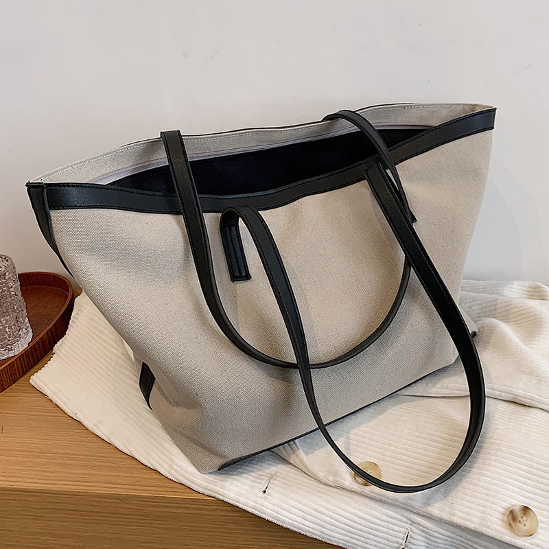 กระเป๋าผู้หญิงสวยๆ กระเป๋าสะพายข้างผู้หญิง กระเป๋าแบรนด์COOL BAG