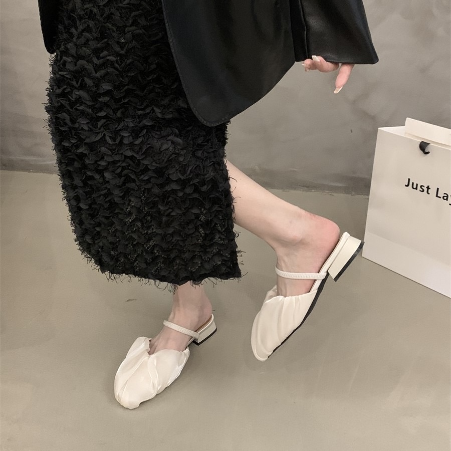 รองเท้าคัทชูผู้หญิงส้นเตี้ย ใส่สบาย มีขนาด35-43