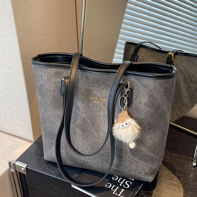กระเป๋าผู้หญิงสวยๆ กระเป๋าสะพายข้างผู้หญิง กระเป๋าแบรนด์COOL BAG