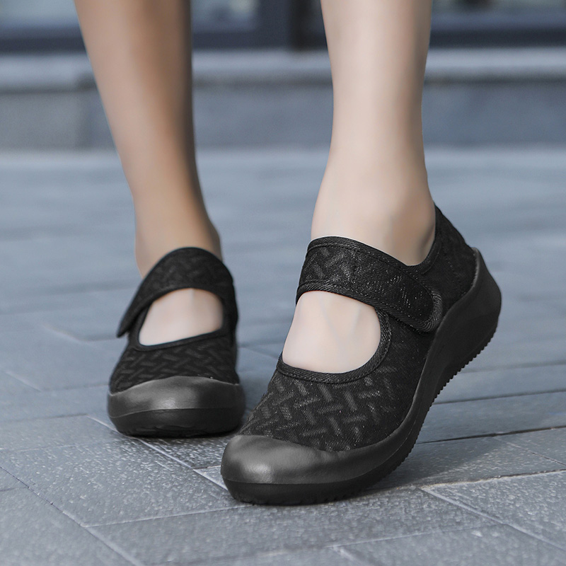 รองเท้าผ้าใบผู้หญิง ใส่สบาย รองเท้าผ้าใบใส่เที่ยวผู้หญิง มีSIZE 35 36 37 38 39 40