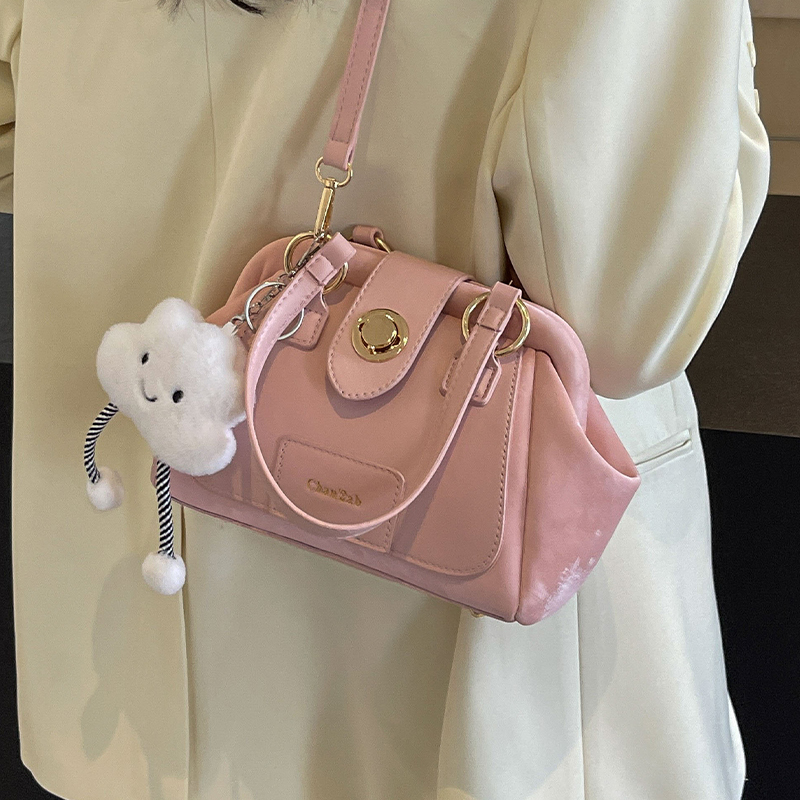 กระเป๋าผู้หญิงสวยๆ กระเป๋าสะพายข้างผู้หญิง กระเป๋าแบรนด์COOL BAG