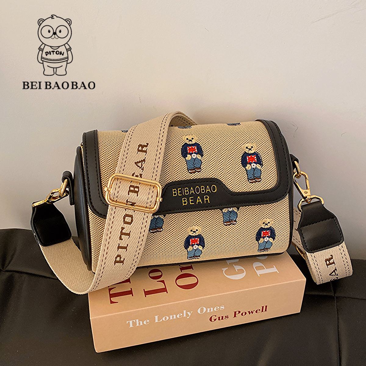 กระเป๋าผู้หญิงสวยๆ กระเป๋าสะพายข้างผู้หญิง กระเป๋าแบรนด์ BEAR BAG กระเป๋าหมีสุดคิ้ว!
