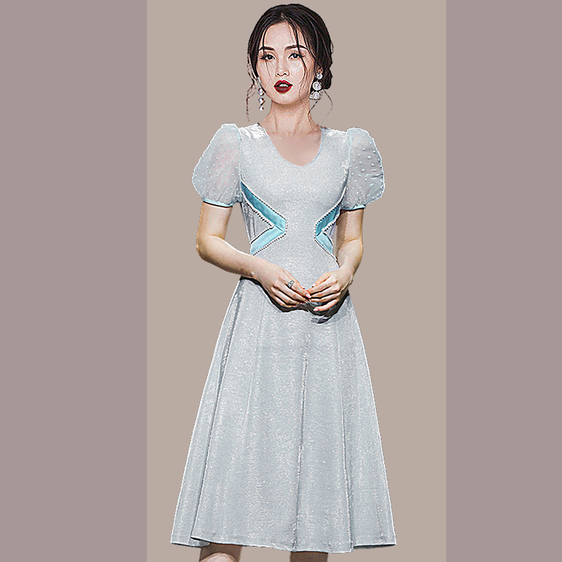 ชุดเดรสยาวสวยๆ สไตล์เกาหลี มีขนาด S M L XL สนใจทักแชท