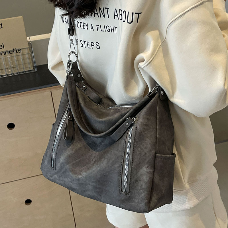 กระเป๋าผู้หญิงสวยๆ กระเป๋าสะพายข้างผู้หญิง กระเป๋าแบรนด์COOL BAG
