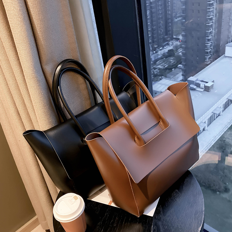 กระเป๋าผู้หญิงสวยๆ กระเป๋าสะพายข้างผู้หญิง กระเป๋าแบรนด์COOL BAG
