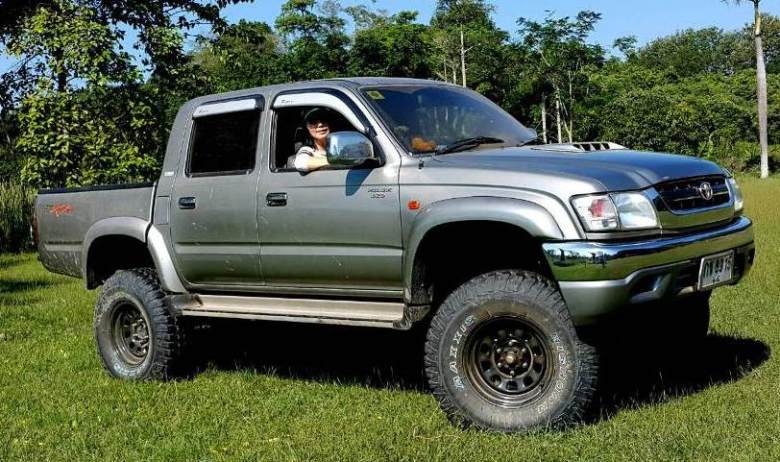 285-75-R16 MAXXIS MT/762