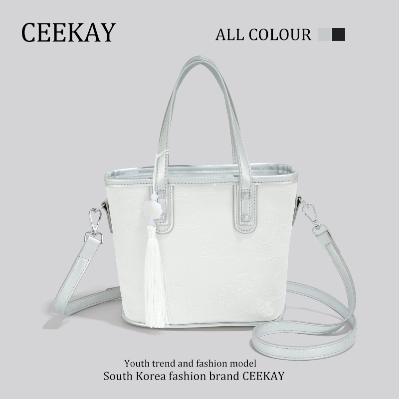 กระเป๋าผู้หญิงสวยๆ กระเป๋าสะพายข้างผู้หญิง กระเป๋าแบรนด์CEEKEY