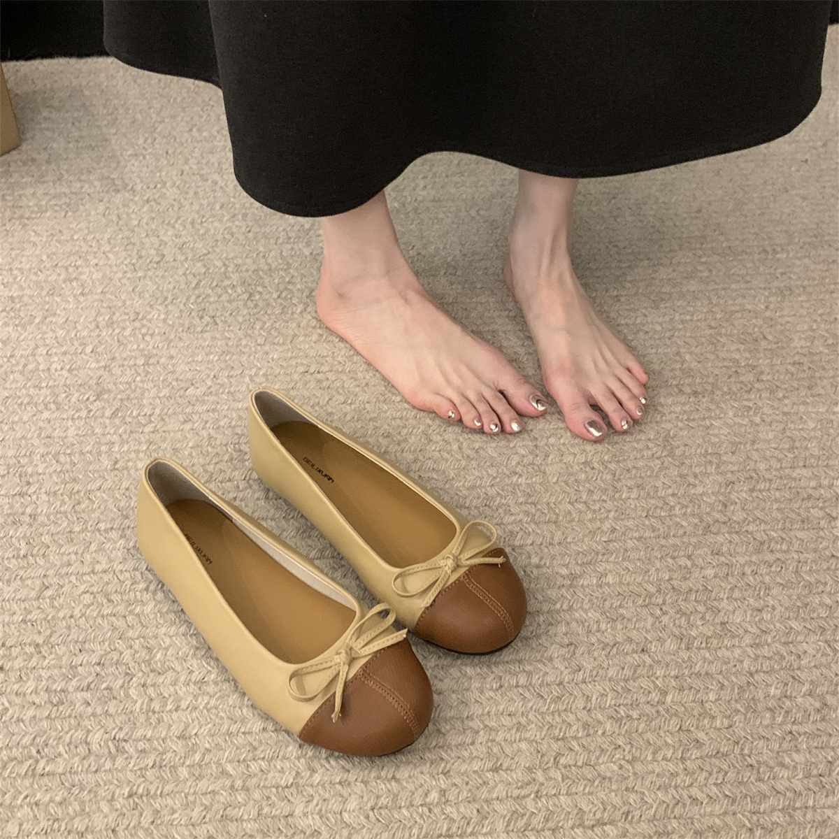 รองเท้าคัทชูผู้หญิงส้นเตี้ย ใส่สบาย มีขนาด35-43
