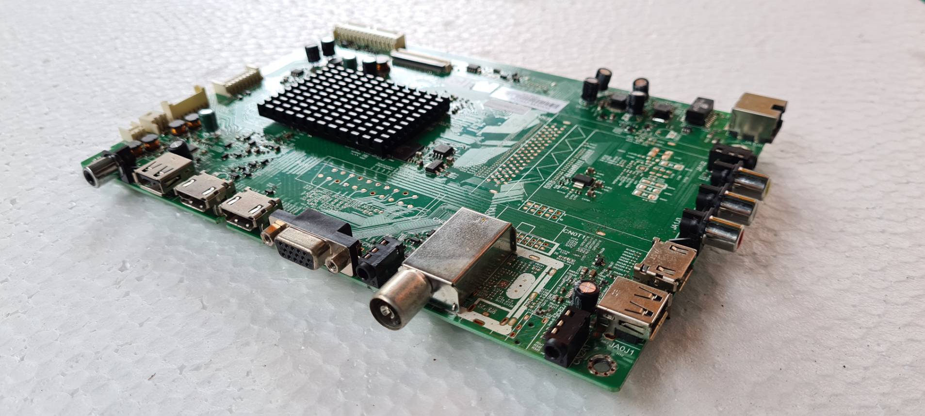 Mainboard TOSHIBA LED TV 40L5650 :5800-A6N82G-0P00