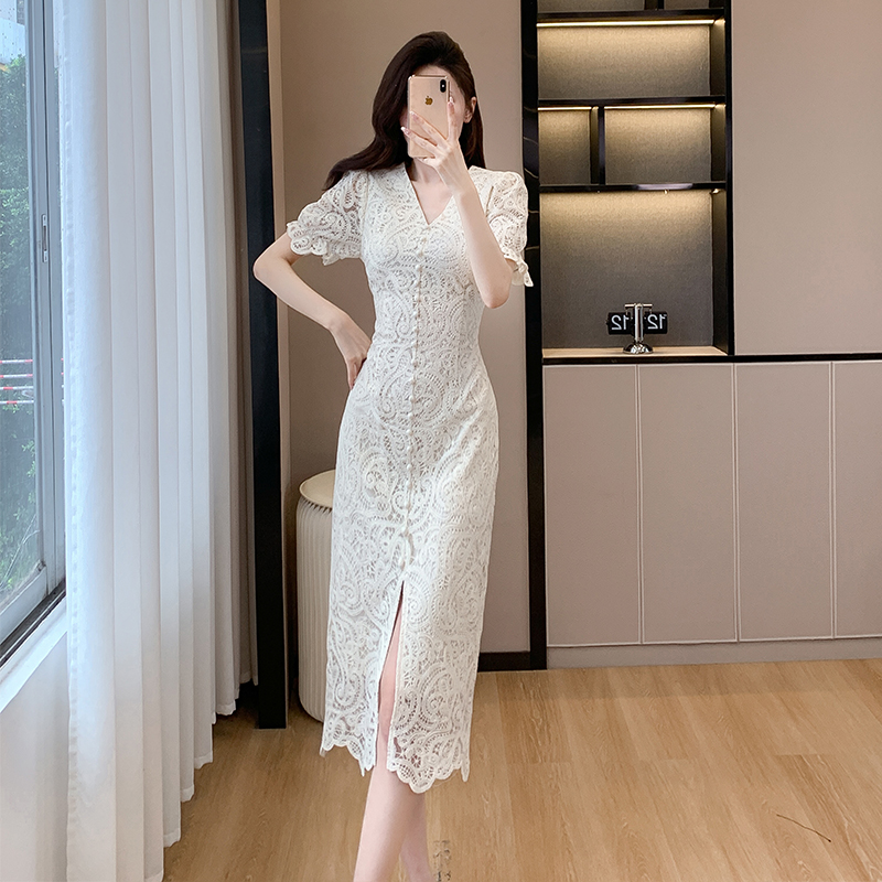 ชุดเดรสยาวสวยๆ สไตล์เกาหลี มีขนาด S M L XL สนใจทักแชท