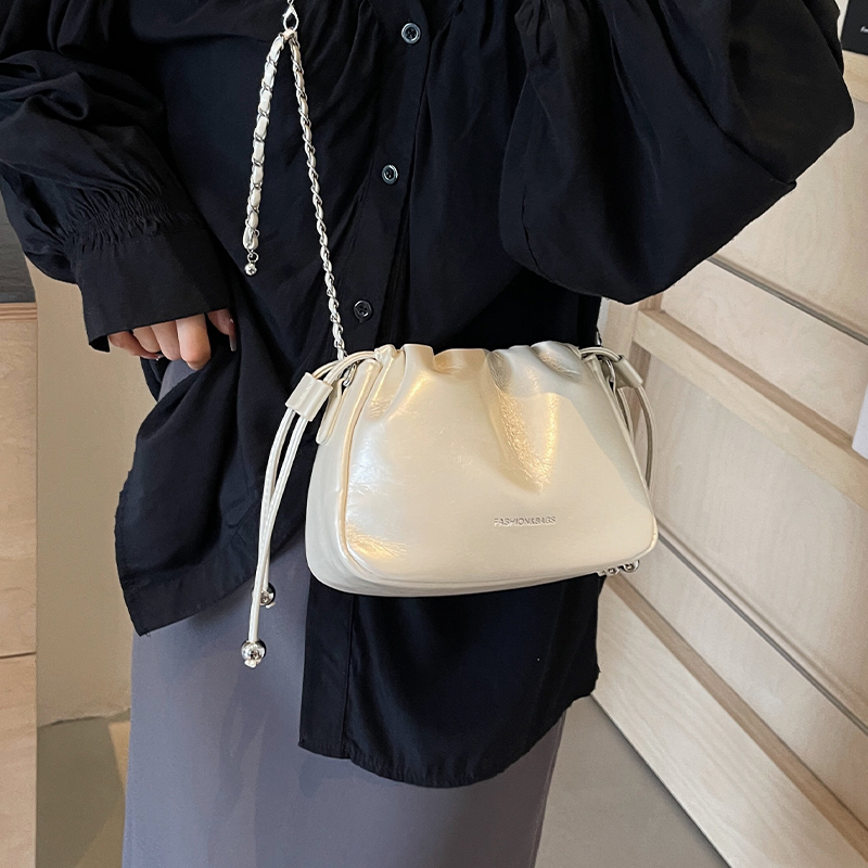 กระเป๋าผู้หญิงสวยๆ กระเป๋าสะพายข้างผู้หญิง กระเป๋าแบรนด์COOL BAG