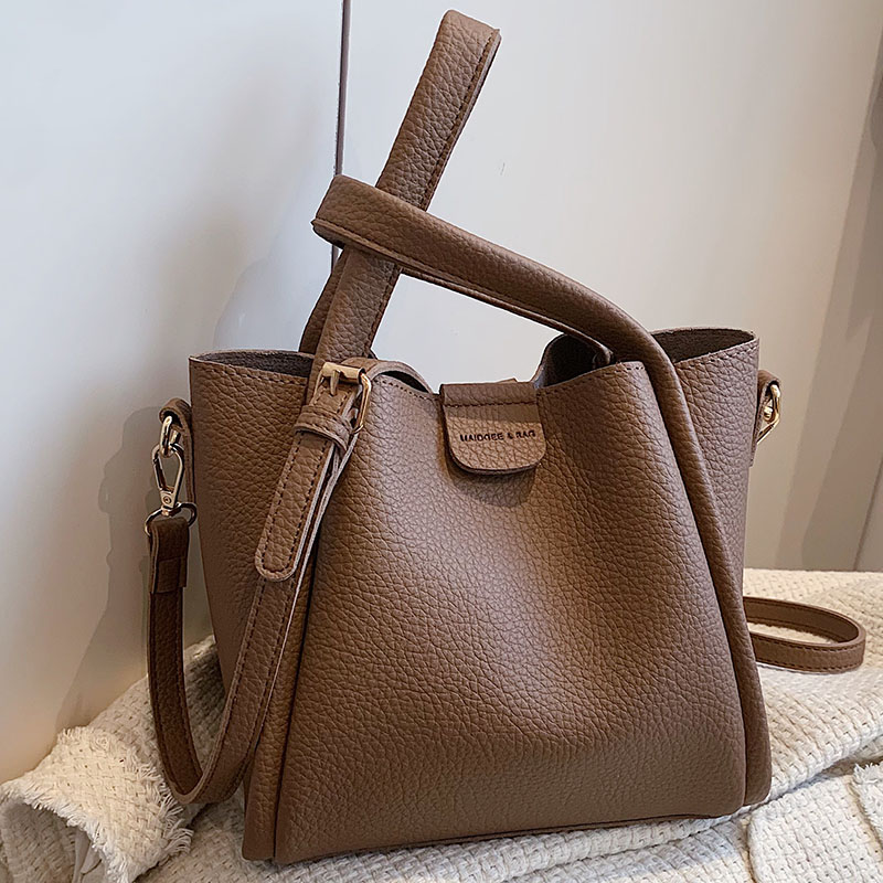 กระเป๋าผู้หญิงสวยๆ กระเป๋าสะพายข้างผู้หญิง กระเป๋าแบรนด์COOL BAG
