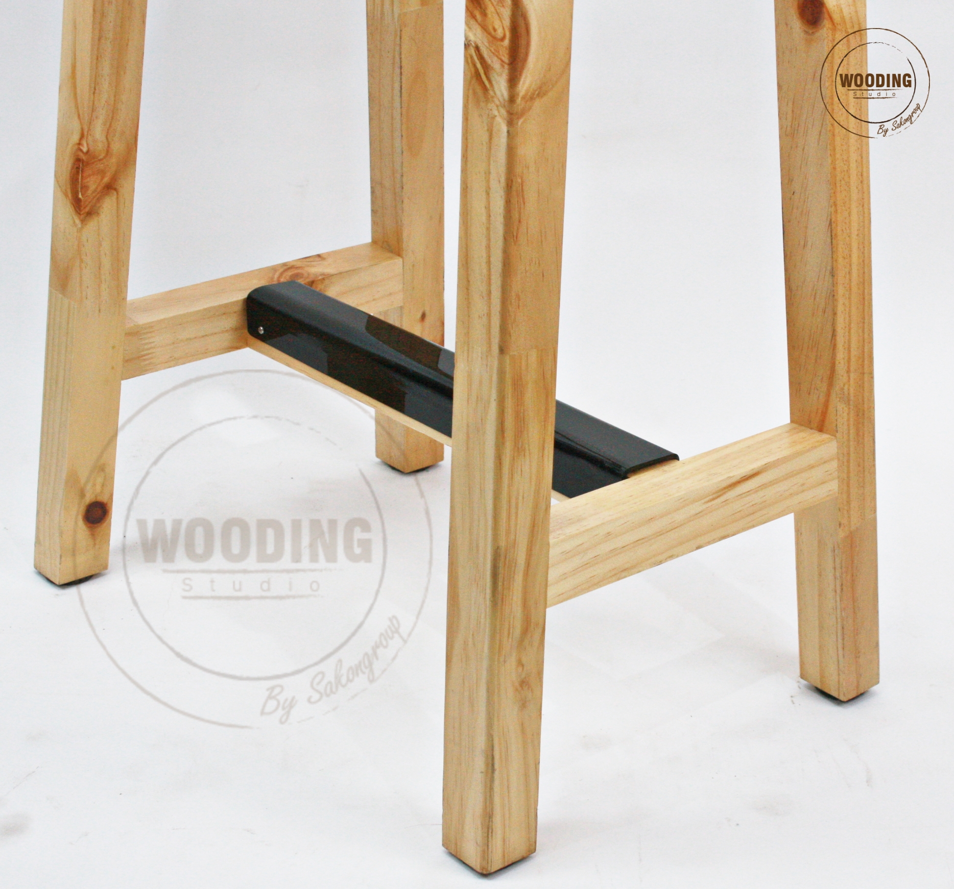 เก้าอี้สตูลสูงทรงA