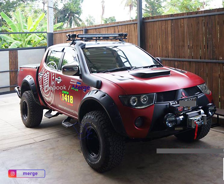 คิ้วล้อTriton