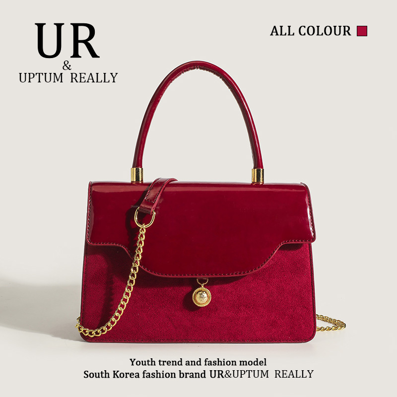 กระเป๋าผู้หญิงสวยๆ กระเป๋าสะพายข้างผู้หญิง กระเป๋าแบรนด์ BEAR BAG กระเป๋าหมีสุดคิ้ว!