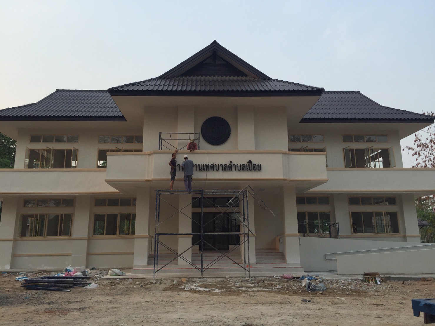 ป้ายเทศบาล อักษรทองแดงรมดำ