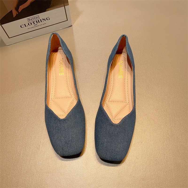 รองเท้าคัทชูผู้หญิงส้นเตี้ย ใส่สบาย มีขนาด35-40