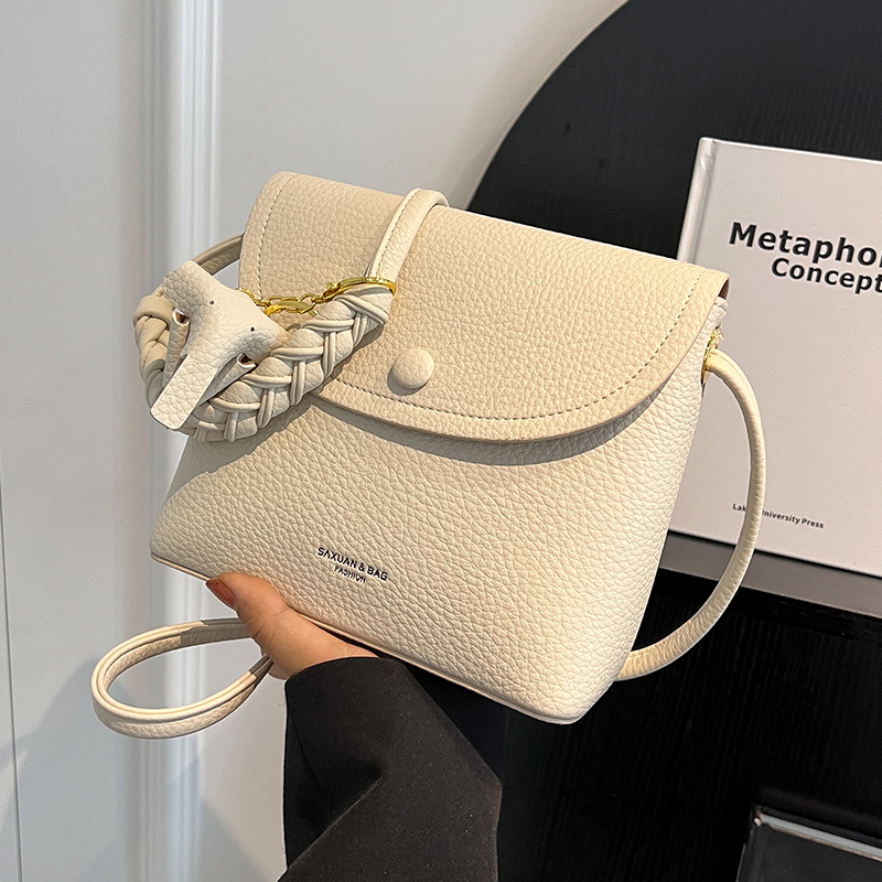 กระเป๋าผู้หญิงสวยๆ กระเป๋าสะพายข้างผู้หญิง กระเป๋าแบรนด์COOL BAG