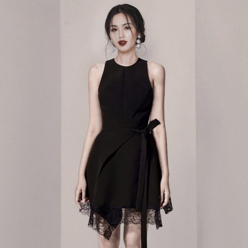 ชุดเดรสยาวสวยๆ สไตล์เกาหลี มีขนาด S M L XL สนใจทักแชท